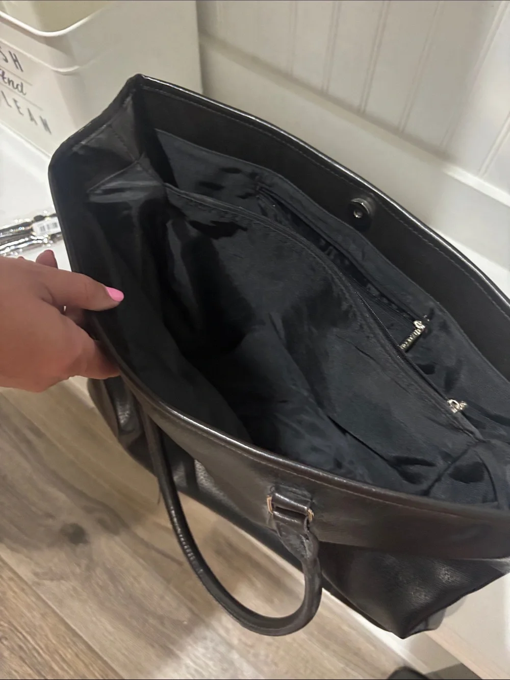 Classic Black Leather Tote Bag for Men - Structured Carryall